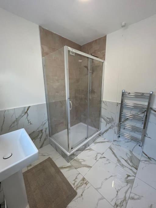 Whole House Modern Two Bedroom In Newcastle - Free Parking Newcastle upon Tyne Exterior foto