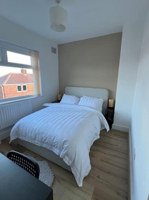 Whole House Modern Two Bedroom In Newcastle - Free Parking Newcastle upon Tyne Exterior foto