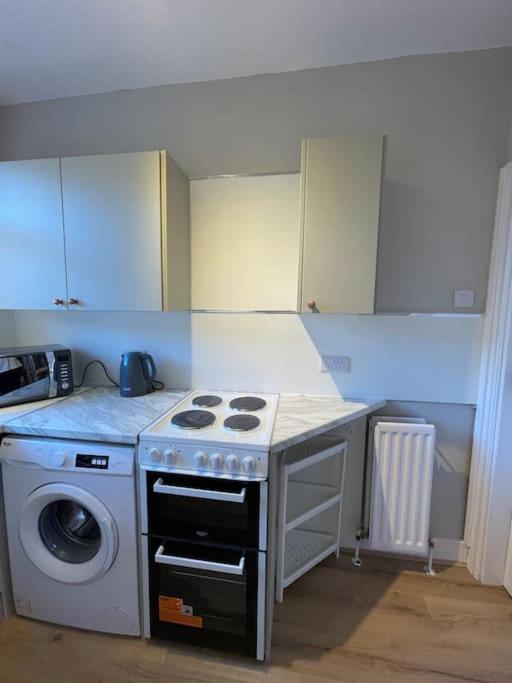Whole House Modern Two Bedroom In Newcastle - Free Parking Newcastle upon Tyne Exterior foto